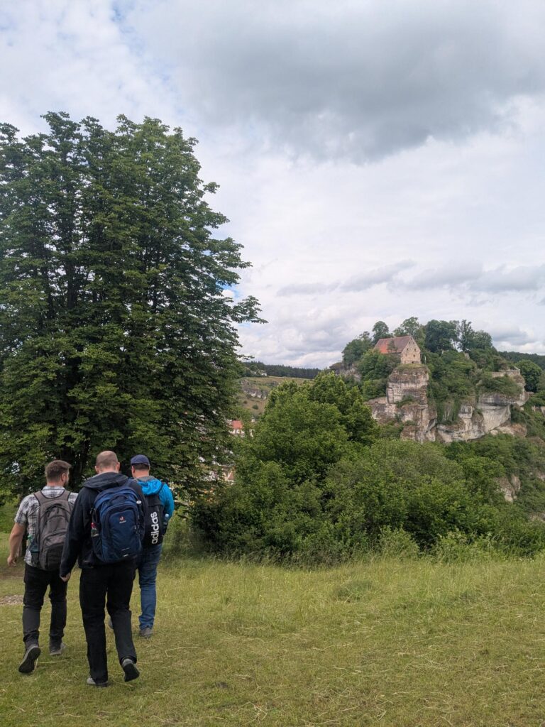 Out-of-Office: Wanderung in Pottenstein