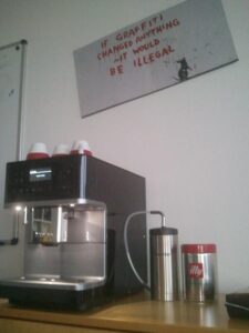 🐦 New coffee machine arrived! Say hel…